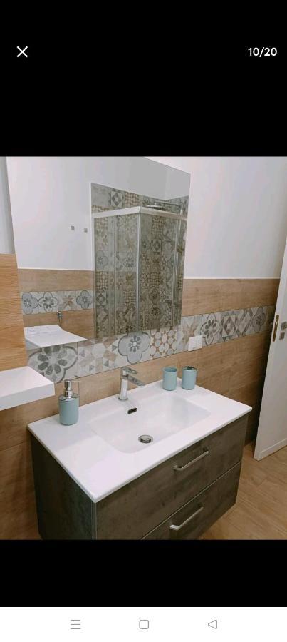 Casa Vacanze Monroe Палермо Екстериор снимка