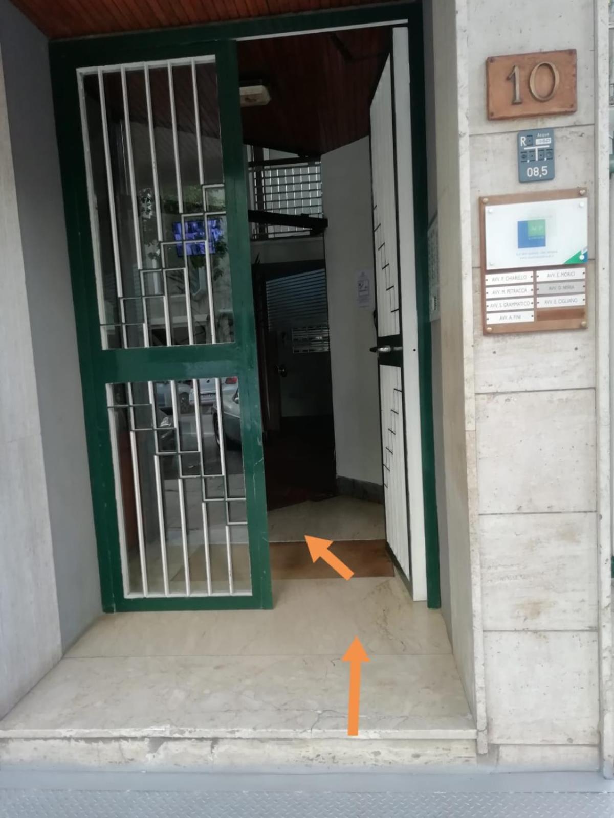 Casa Vacanze Monroe Палермо Екстериор снимка